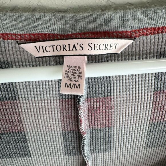 Victoria's Secret The Fireside Plaid Thermal Romper Pajamas Size M - Picture 2 of 7